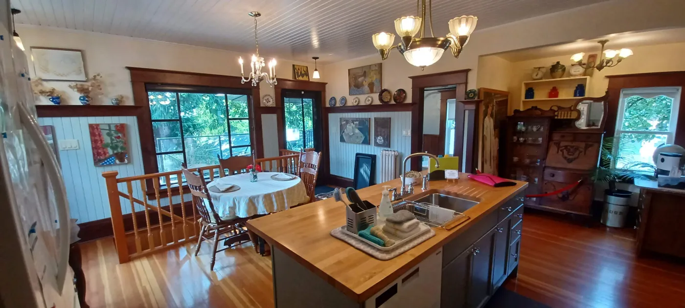 Main Floor  in Heritage Home — photo 4